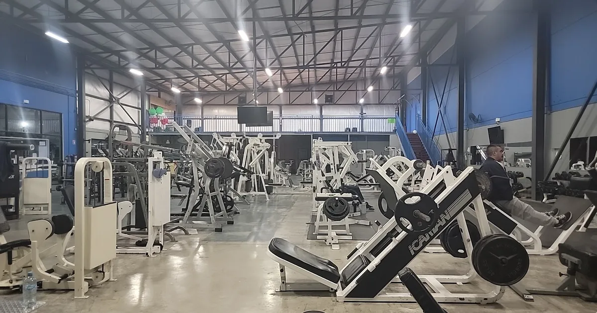 AQUILES GYM Y FITNESS