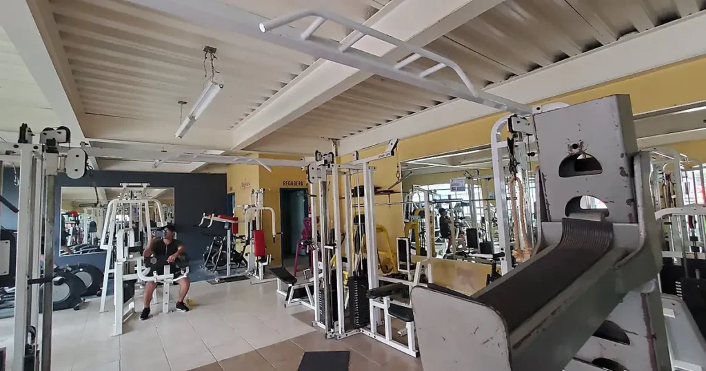 PLANET GYM