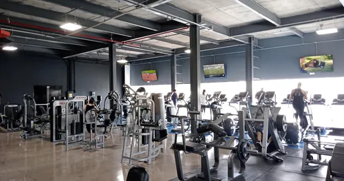 World Gym Chihuahua, gimnasio en Chihuahua, Chihuahua