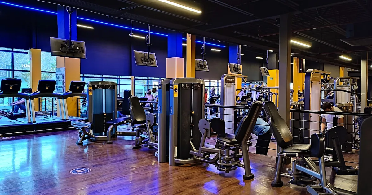 Gimnasio Smart Fit – Distrito Uno