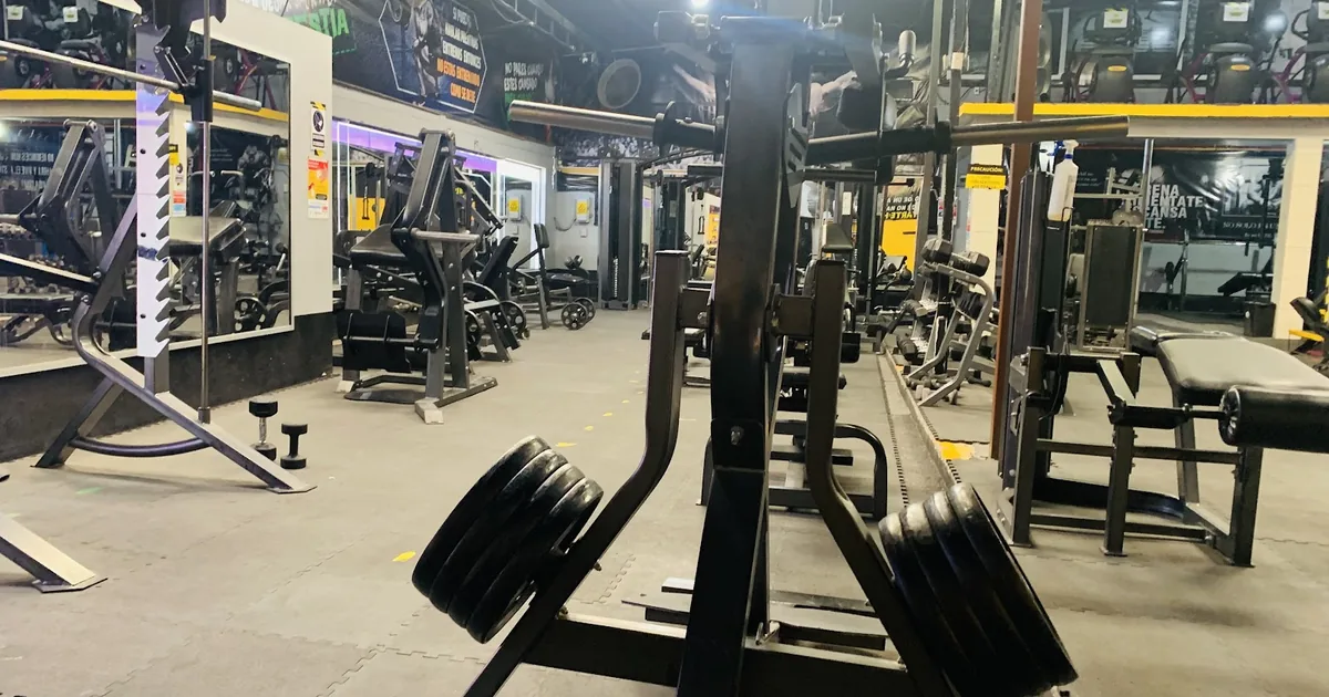 Gimnasio «Profra. María Elena Galván Mondragón» Técnica 52 Delicias