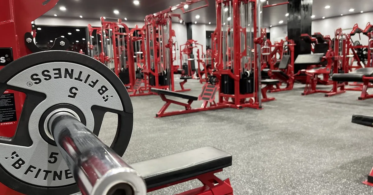 Strong Gym suc. Plaza tec.