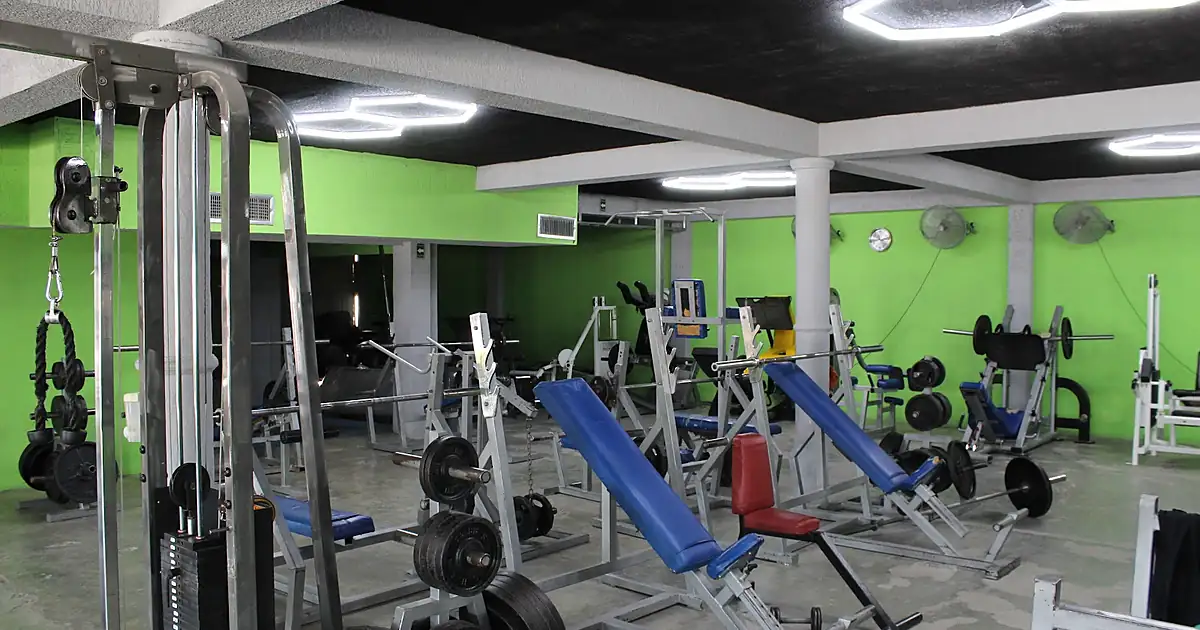 ROBERT’S GYM