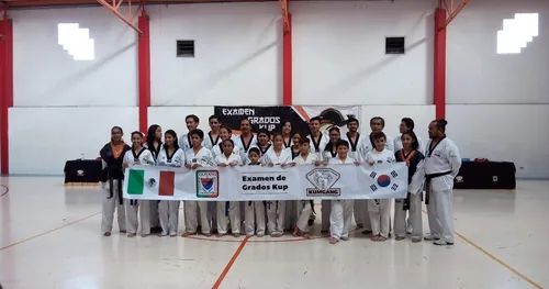 Gimnasio La Moderna, gimnasio en Monterrey, Nuevo León