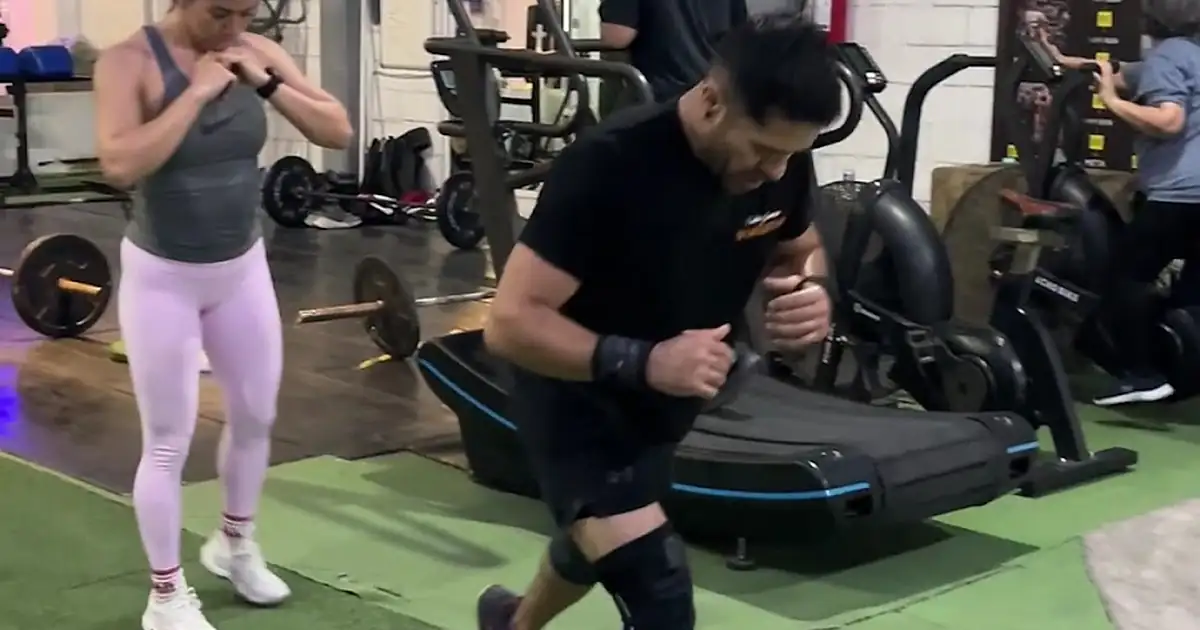 Albor Elite Training Fitness #galatas220 (CROSSFIT)