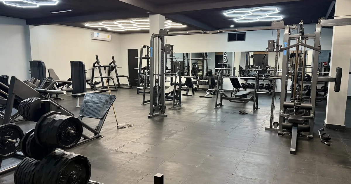 BLACK GYM