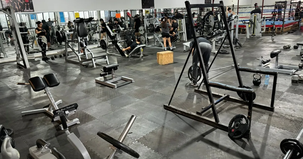 KRATOS fit and gym
