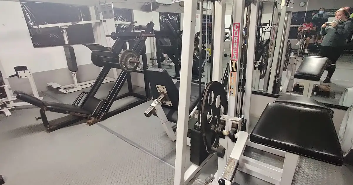 Universal GYM