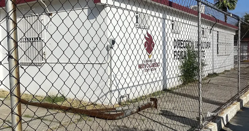Gimnasio “Profr. Rafael Elizondo Escamilla”