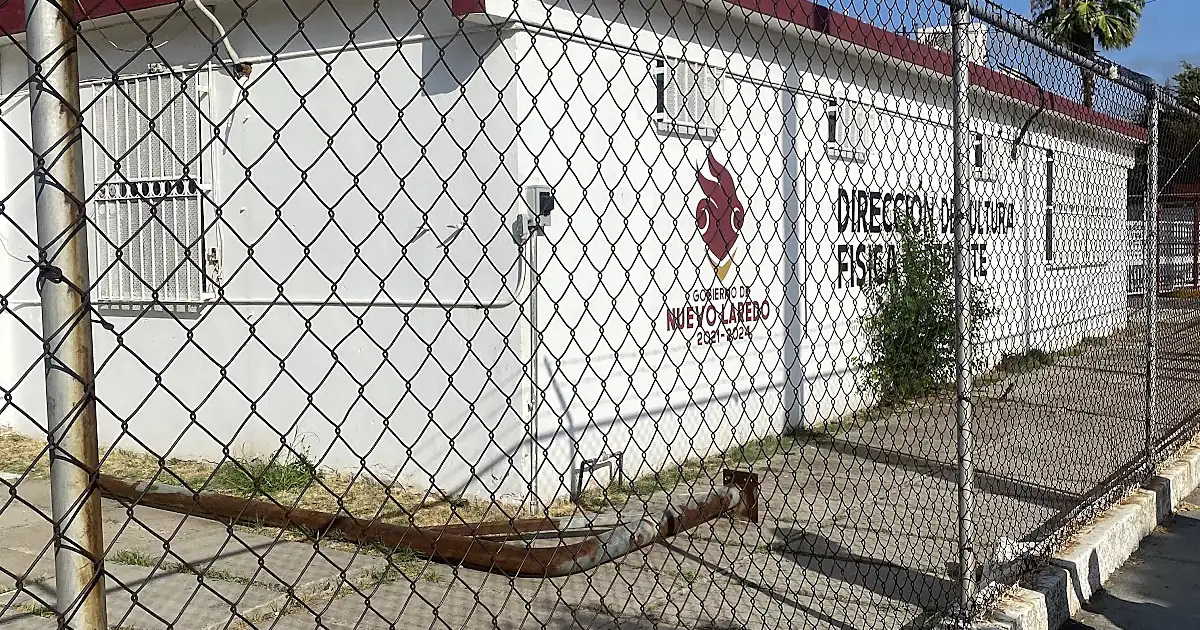 Gimnasio “Profr. Rafael Elizondo Escamilla”