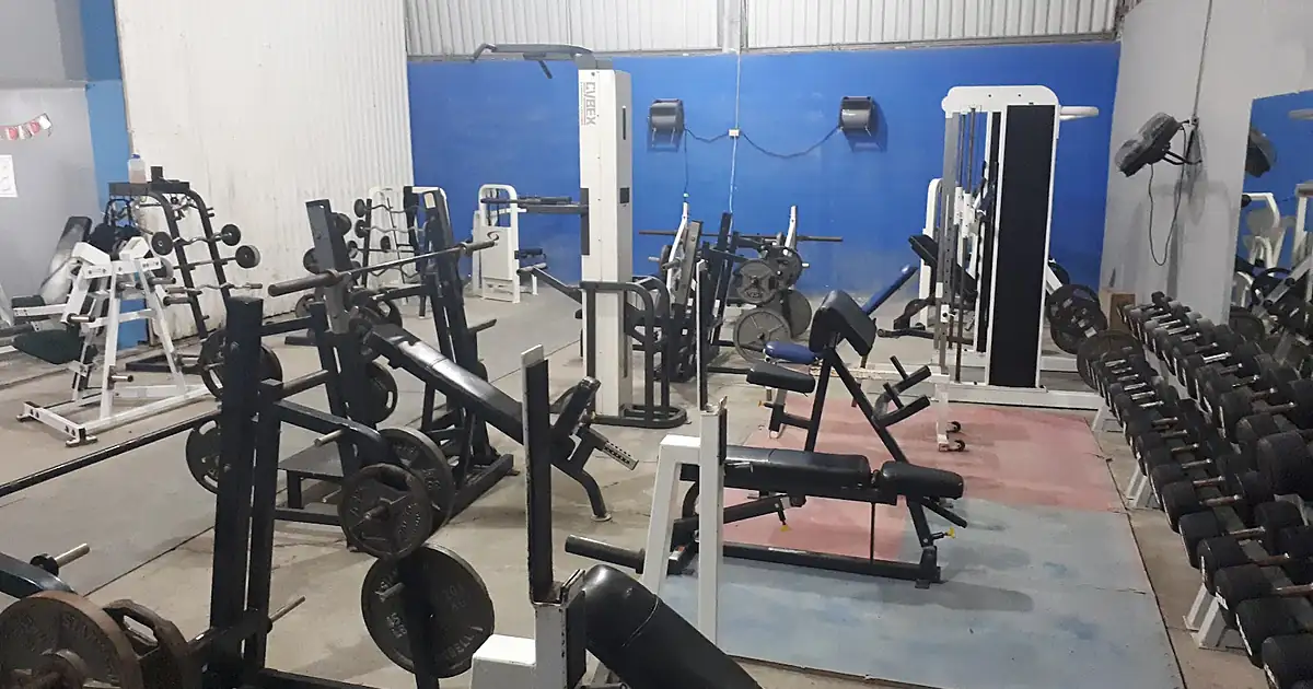 Arnold’s Gym