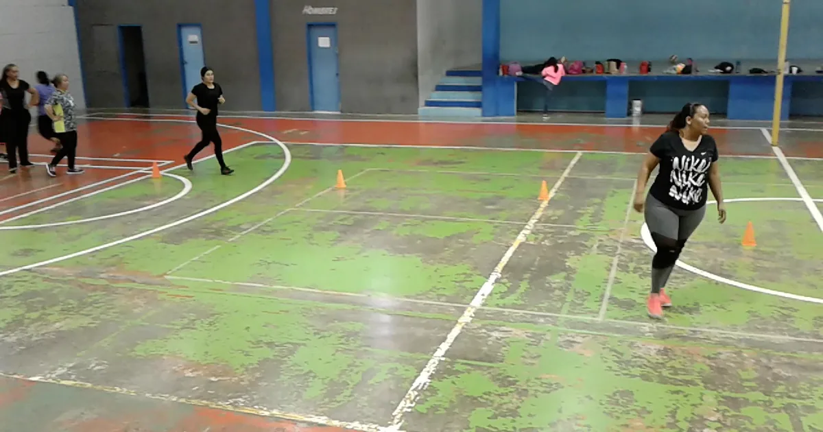 Gimnasio Municipal La Esperanza