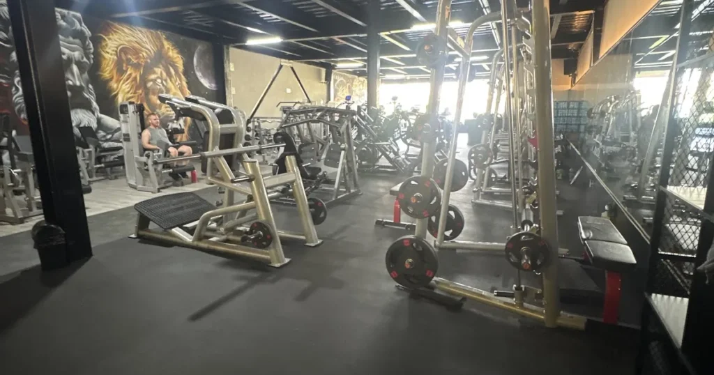 Clandestino GYM Stoa