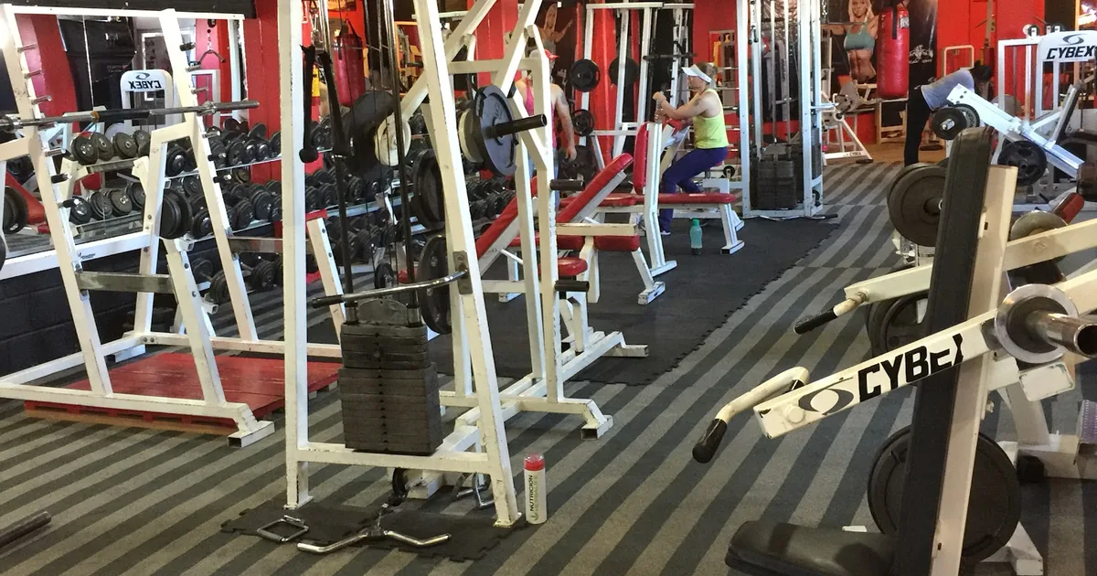 CHAMPION FITNESS