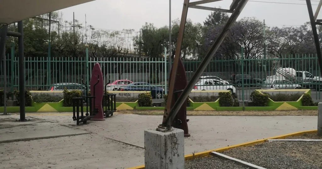 Gimnasio público «Guadalupe Victoria».