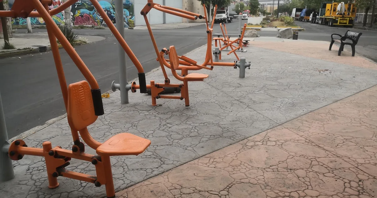 Gimnasio Urbano «F.C. Industrial».