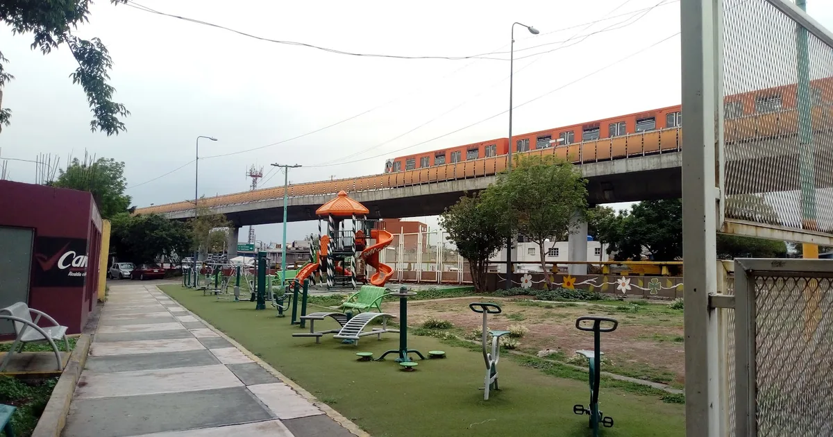 Gimnasio Urbano «Oceania».