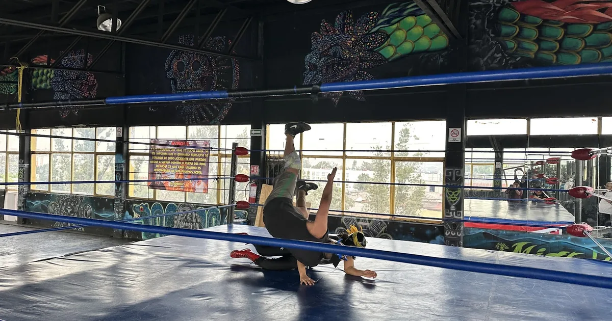 STAR GYM