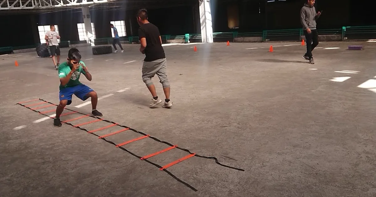 Gimnasio de box plaza la merced 2000