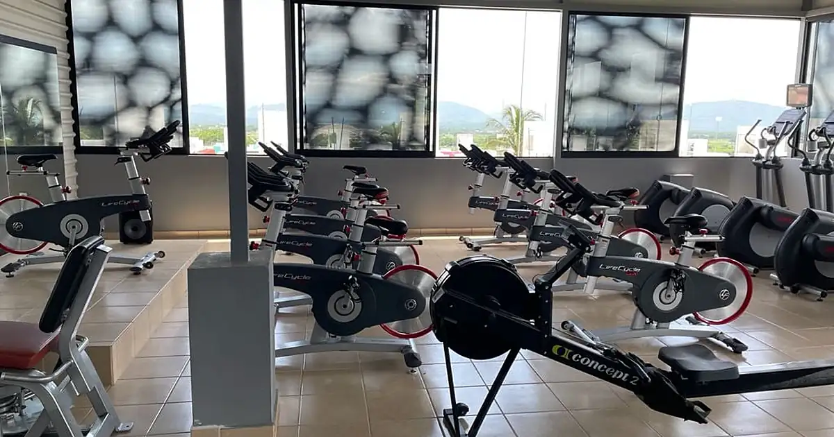 C FITNESS CENTER