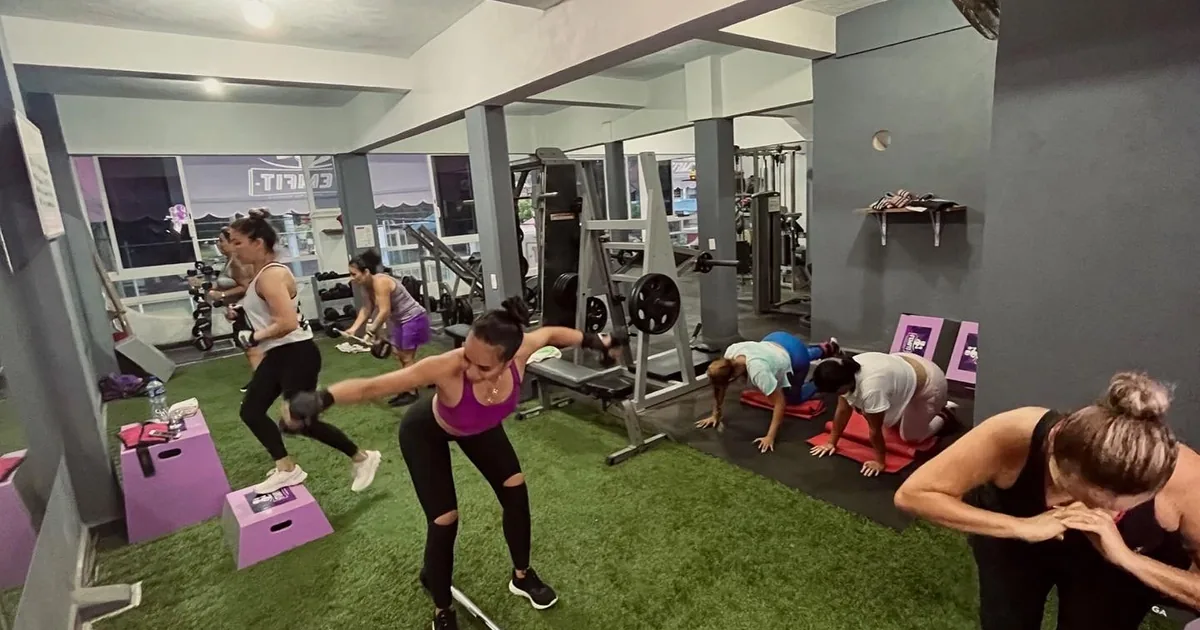 FEMFIT GYM