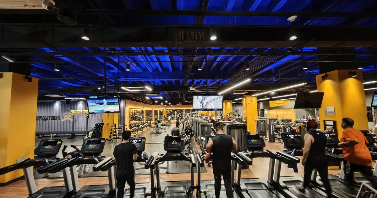 Gimnasio Smart Fit – Plaza Cibeles