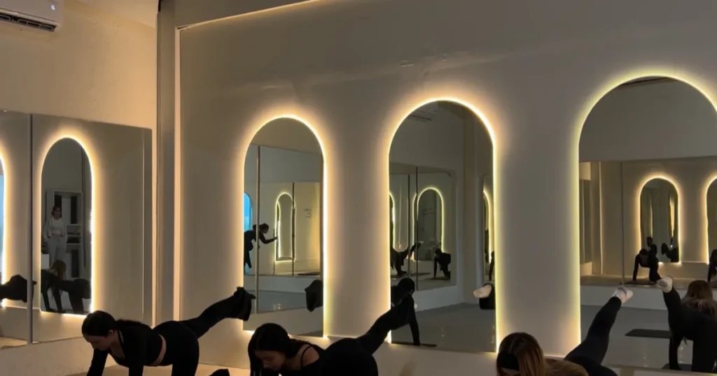 Flora Studio