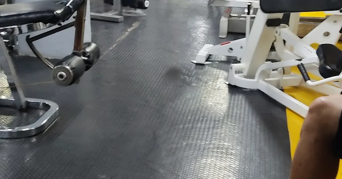 CENTER GYM