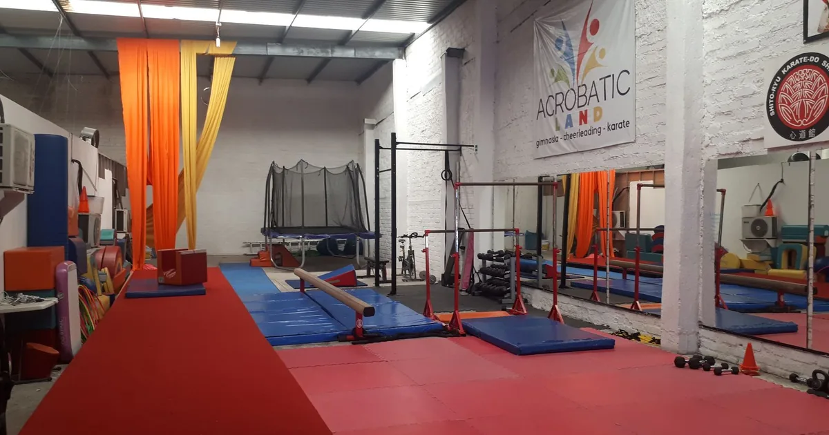 Acrobatic Land