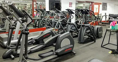 Cronos GYM, gimnasio en Tlaquepaque, Jalisco