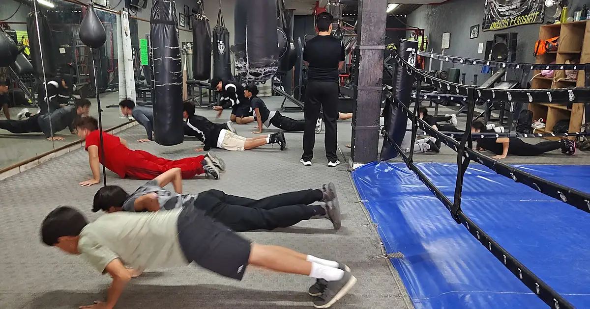 ROUND 12 GYM
