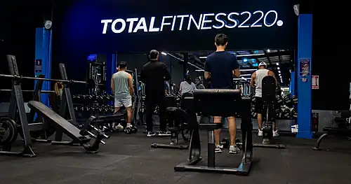 TOTAL FITNESS 220 GIRASOLES, gimnasio en Zapopan, Jalisco