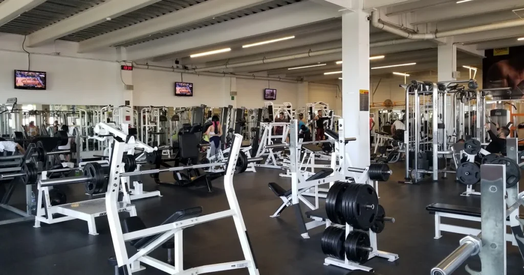 COUNTRY Sport GYM