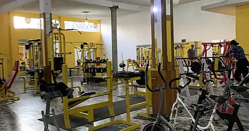 Iron Gym, gimnasio en Atizapán de Zaragoza, Estado de México