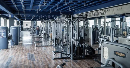 Muscle House Lomas de Atizapán, gimnasio en Atizapán de Zaragoza, Estado de México
