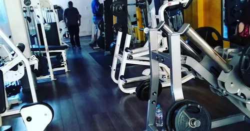 Azteca Gym, gimnasio en Coacalco de Berriozábal, Estado de México