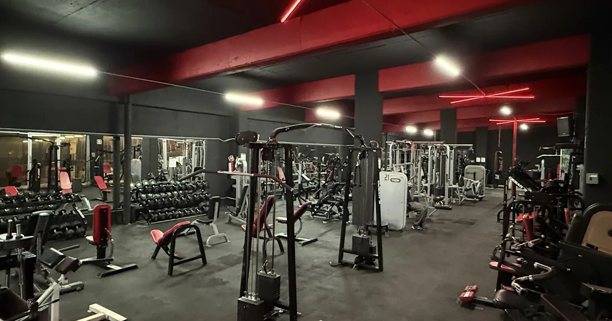 GYM ADDICTION FITNESS