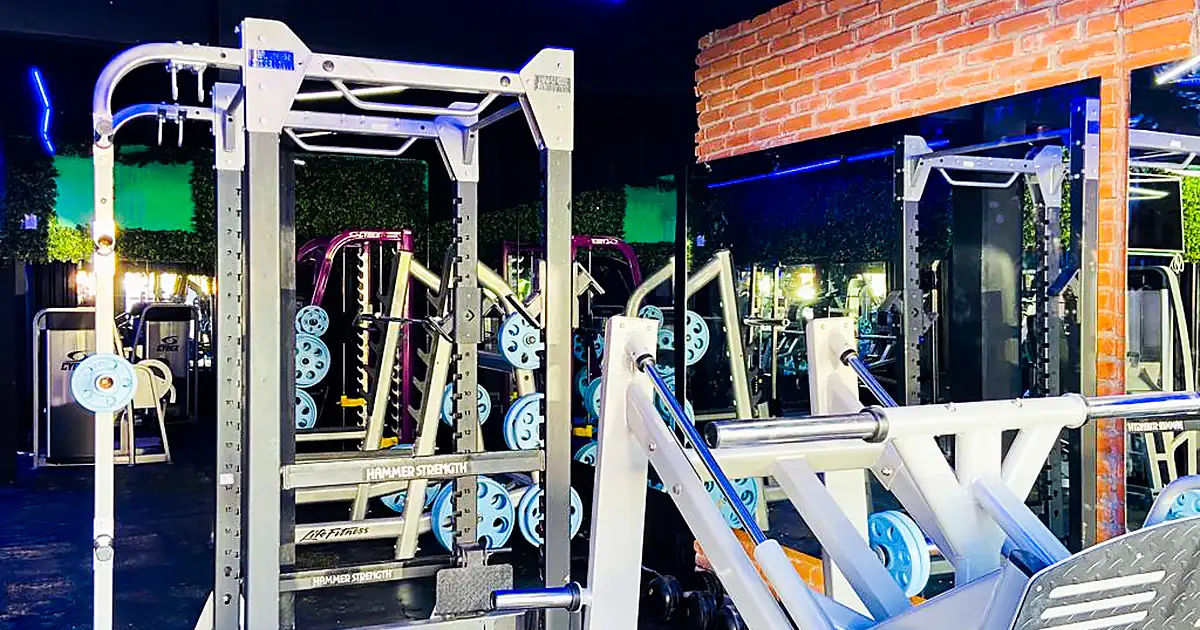 El Gym by Cubic Nezahualcoyotl