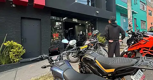 FW, gimnasio en Tlalnepantla, Estado de México