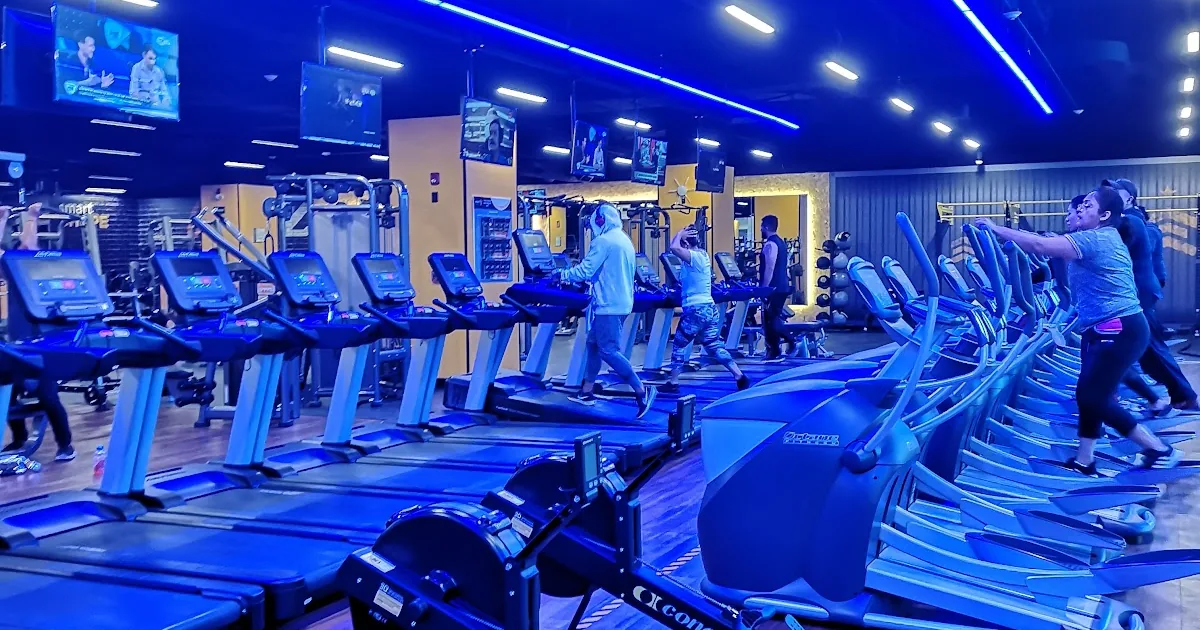 Gimnasio Smart Fit – Ahuehuetes