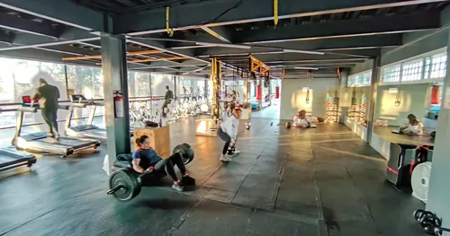 Just Fire Fitness Center, gimnasio en Toluca, Estado de México