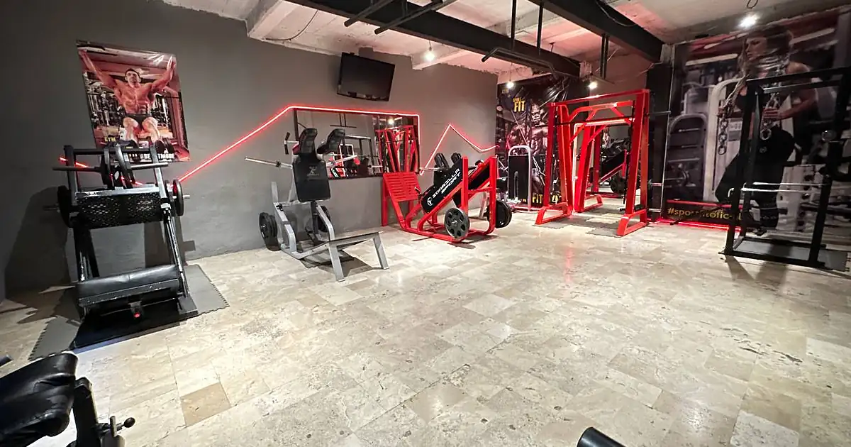 Gym Sport Fit
