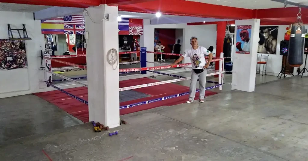 GYM De Box Carlos Zarate