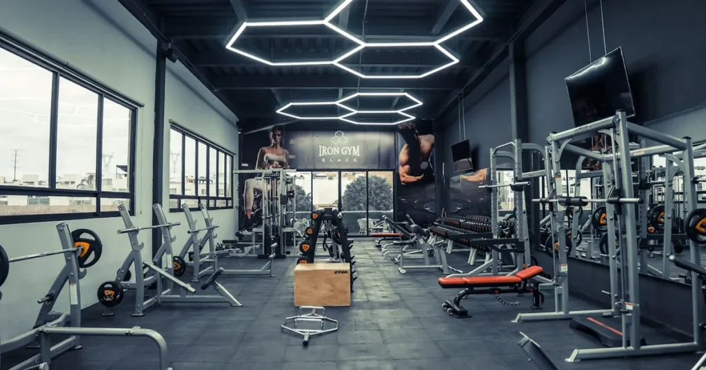 IRON GYM BLACK