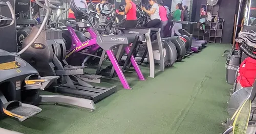 Level Gym, gimnasio en San Juan del Río, Querétaro