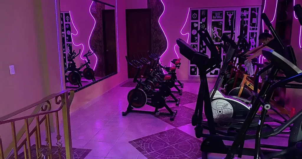 GYM HADES