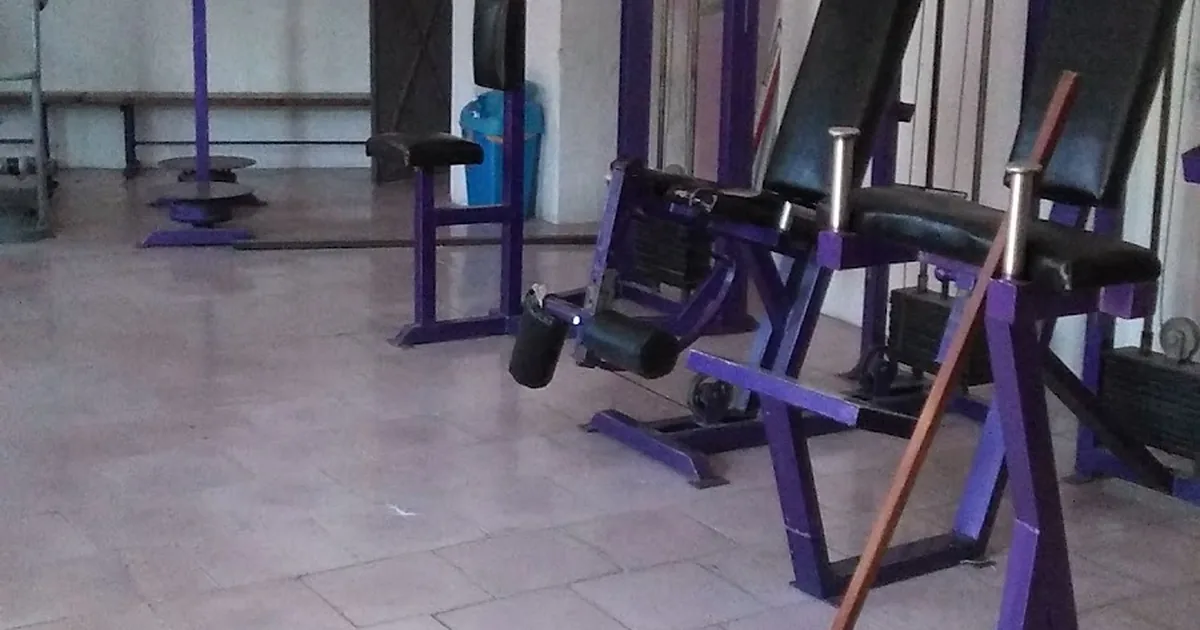 GYM SILUETTE MIXTO