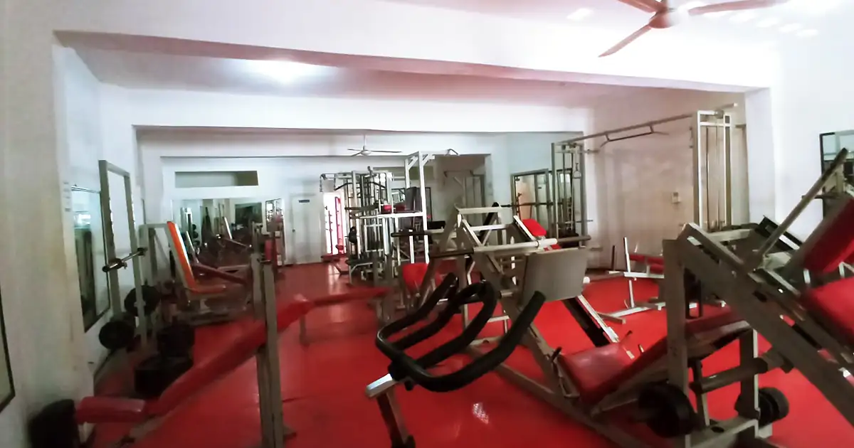 Gimnasio Zeus.