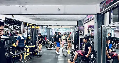 GYM ROCK ACAPULCO, gimnasio en Acapulco, Guerrero