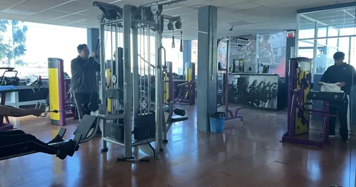 New Gym Rey, gimnasio en Mineral de la Reforma, Hidalgo